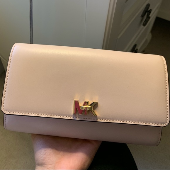 PINK MK PURSE - Picture 1 of 2